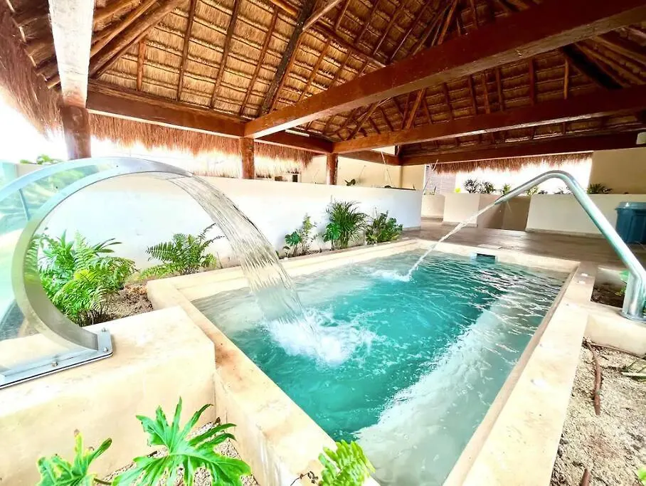 Apartament 2 Bedroom Apt W/Amazing Rooftop & Jungle Views Tulum